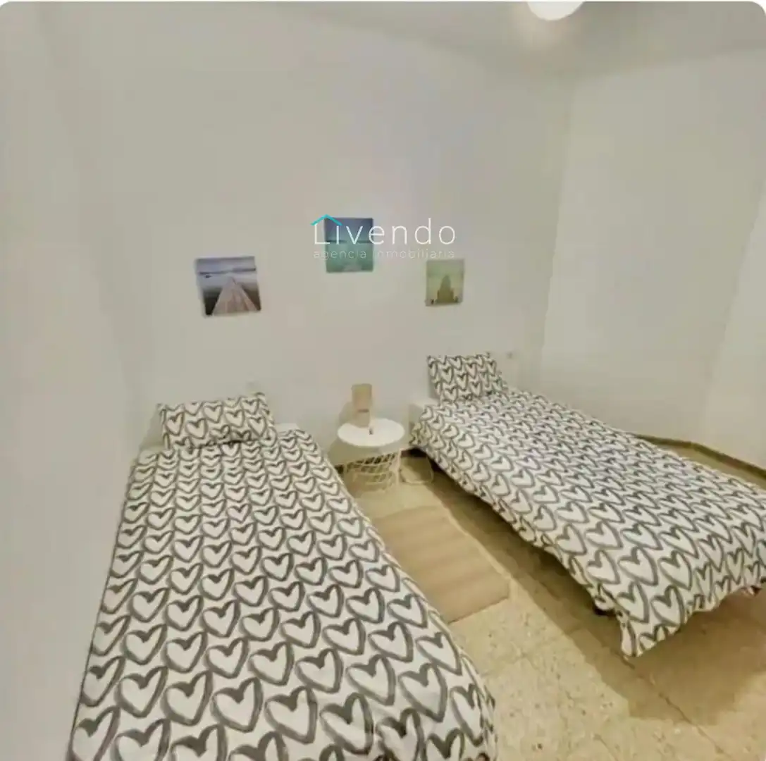 Flat for sale in cerco y Jareta, imagen 7