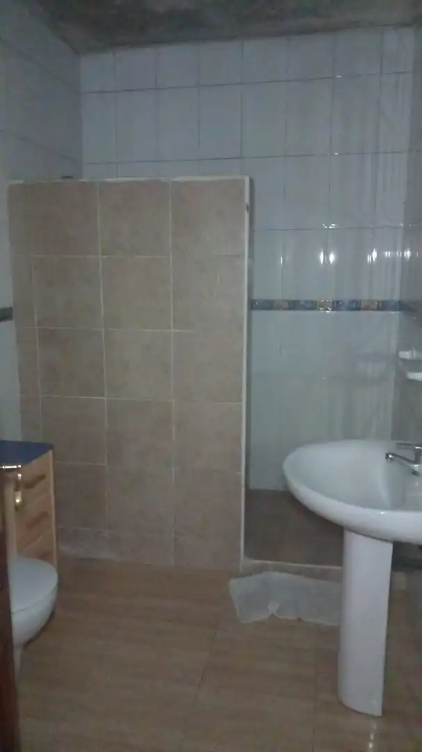 Baño de Casa adosada en venta en Sant Vicenç de Castellet con Terraza y Alarma