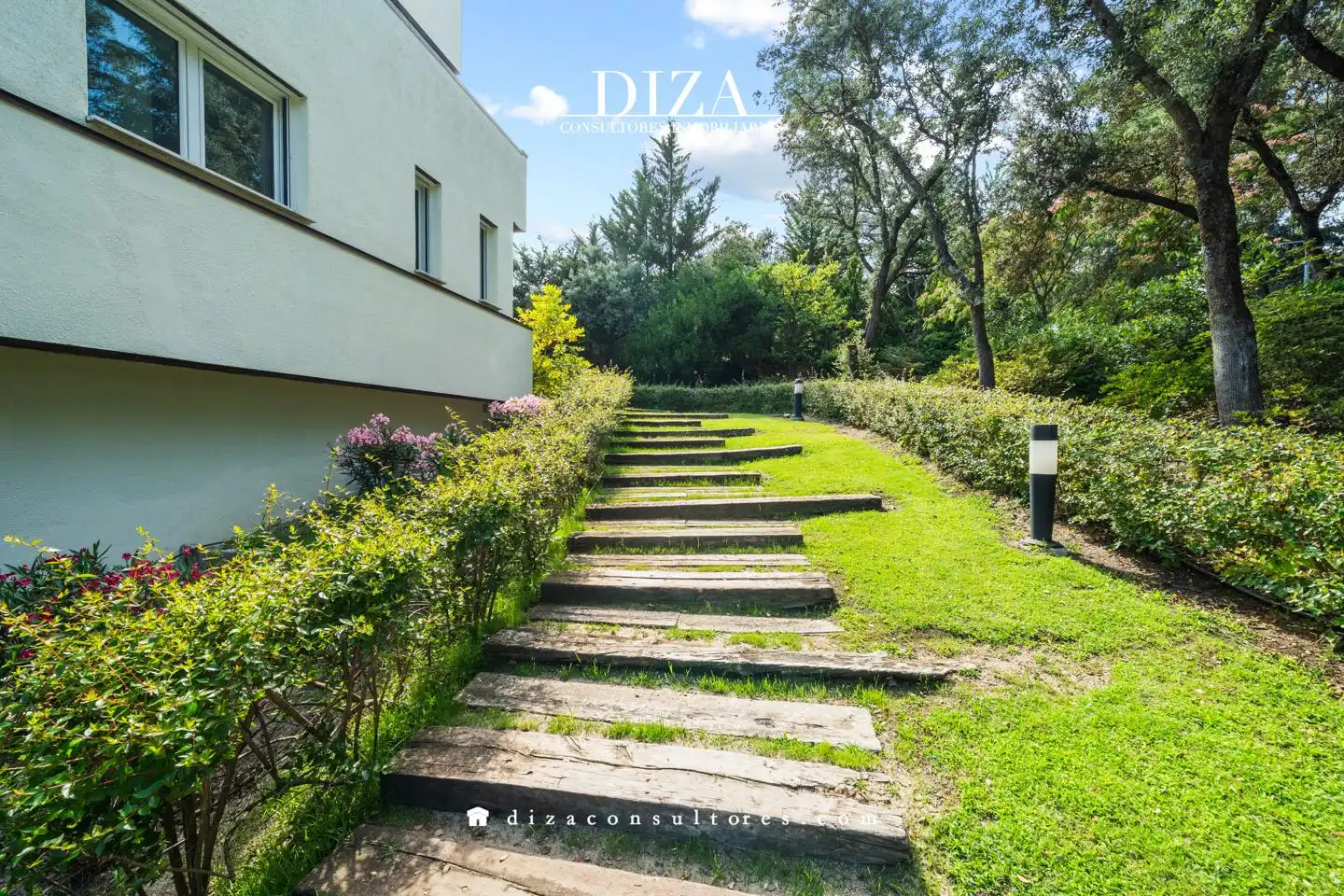 Garden of Houses for rent in Madrid  with Air Conditioner, Heating and Private garden
