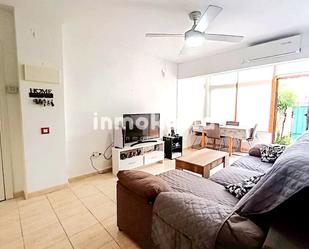 Living room of Flat for sale in L'Alfàs del Pi  with Air Conditioner, Terrace and Storage room