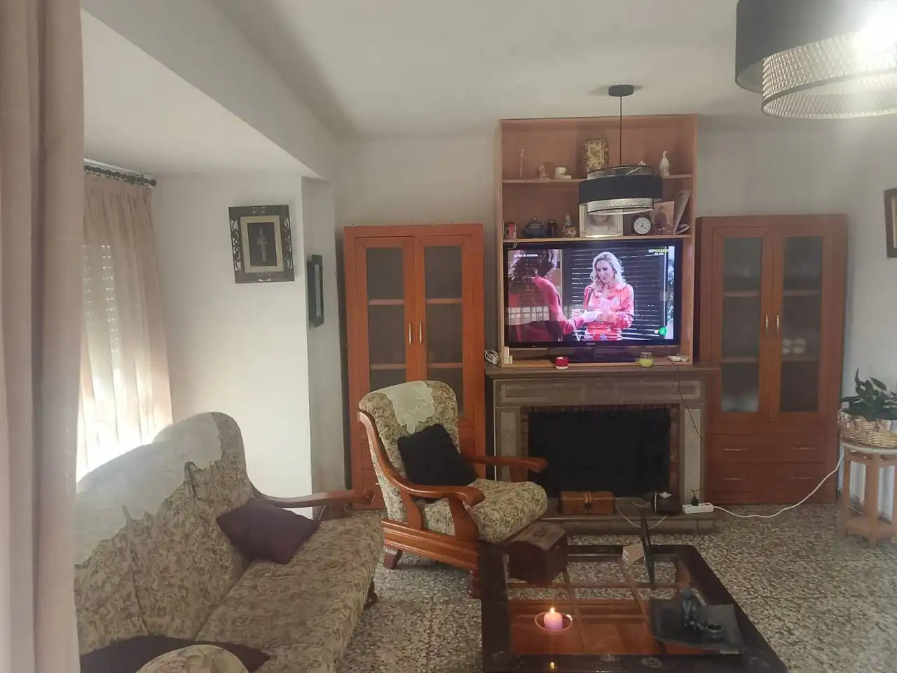 Wohnzimmer von Wohnung zum Verkauf in Oliva mit Klimaanlage, Möbliert und Balkon