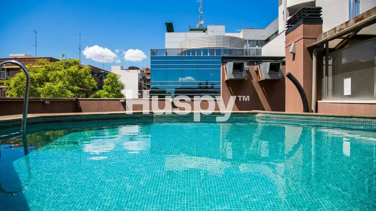 Loft con piscina en venta en Calle de Santa Leonor, imagen 13