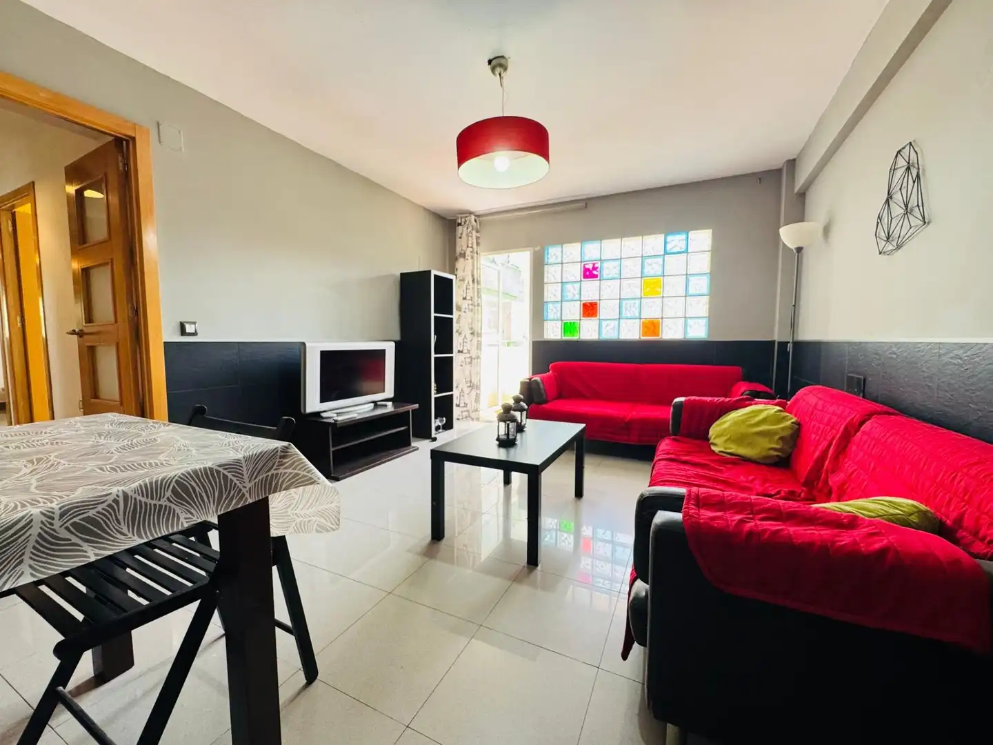 Sala de estar de Piso en venta en Algeciras con Amueblado y Balcón