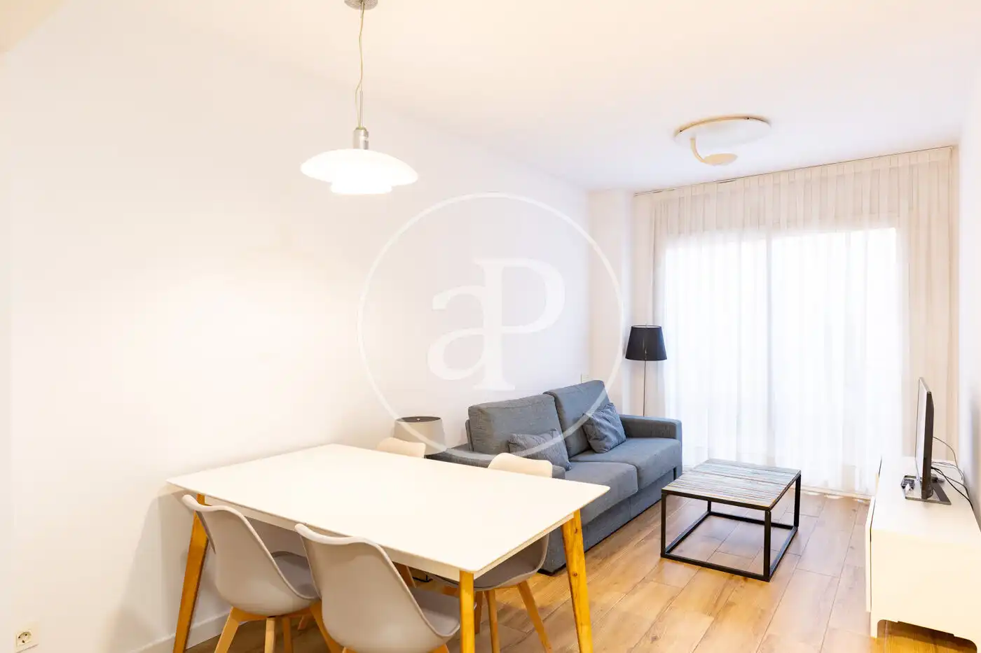 Living room of Flat for sale in Barcelona  with Air Conditioner, Heating and Community pool