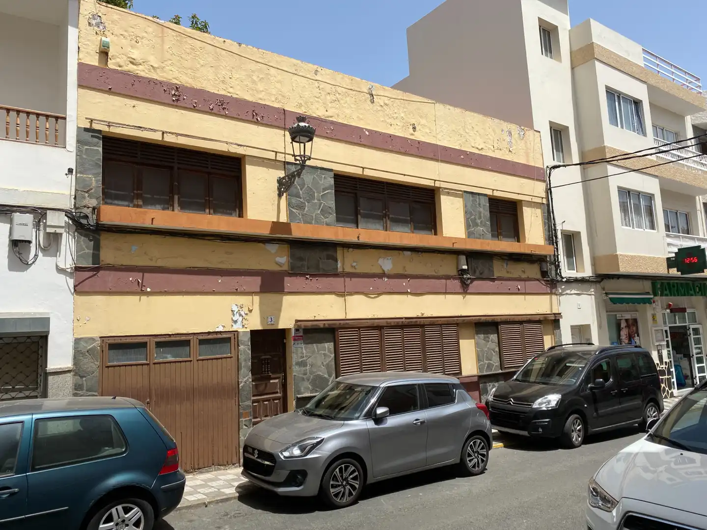Vista exterior de Casa adosada en venta en Santa Brígida con Terraza y Alarma