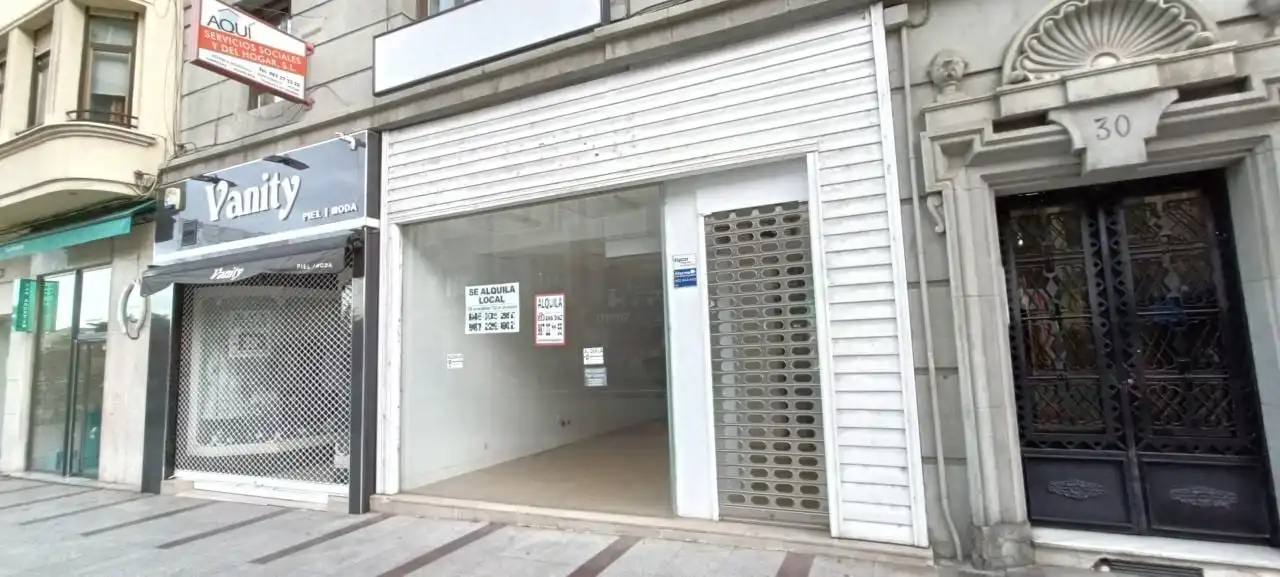 Local commercial à louer à Calle Ordoño Ii 30 24001 Leon, imagen 2