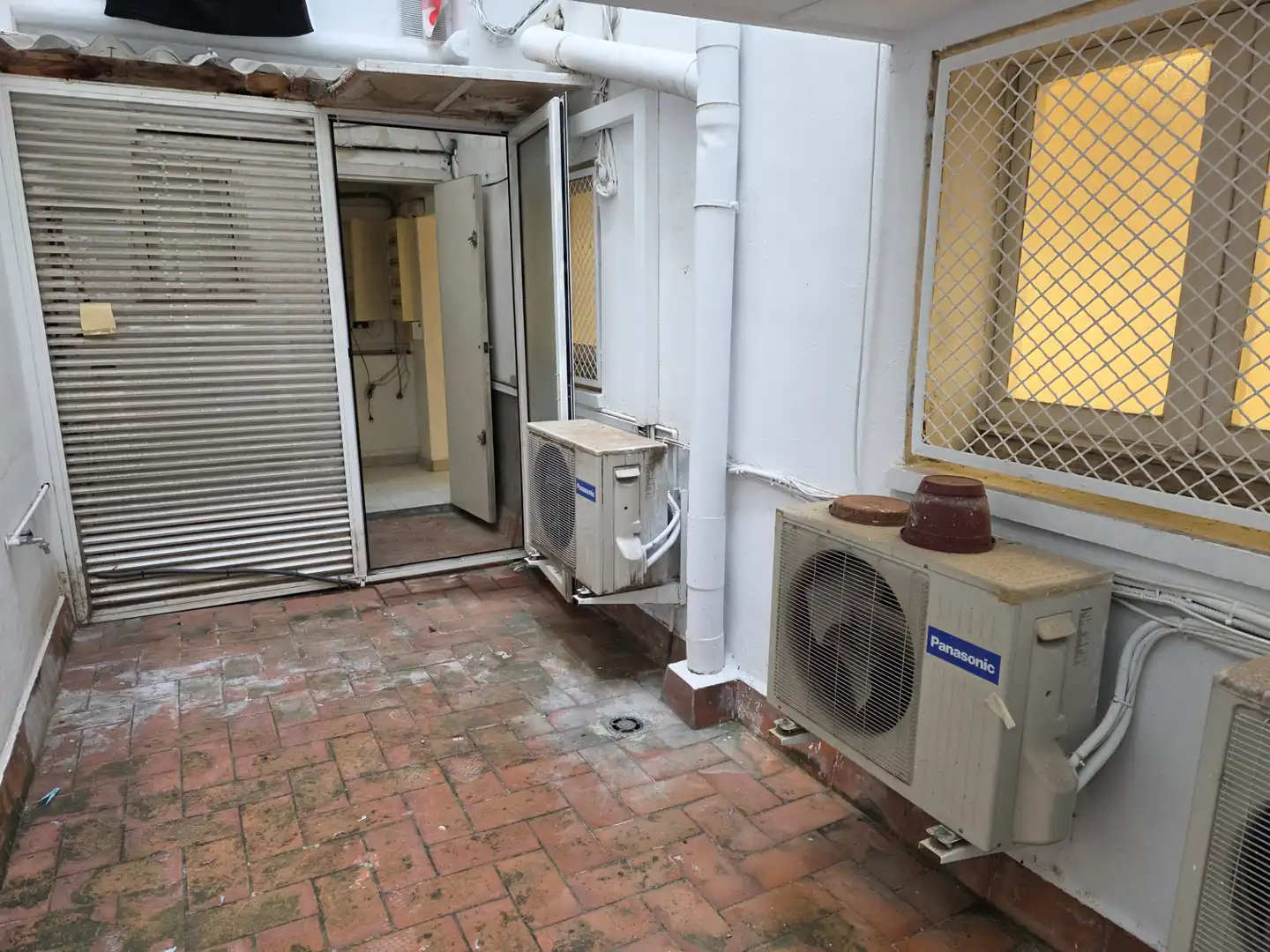 Geschaftsraum zur Miete in Barcelona mit Klimaanlage