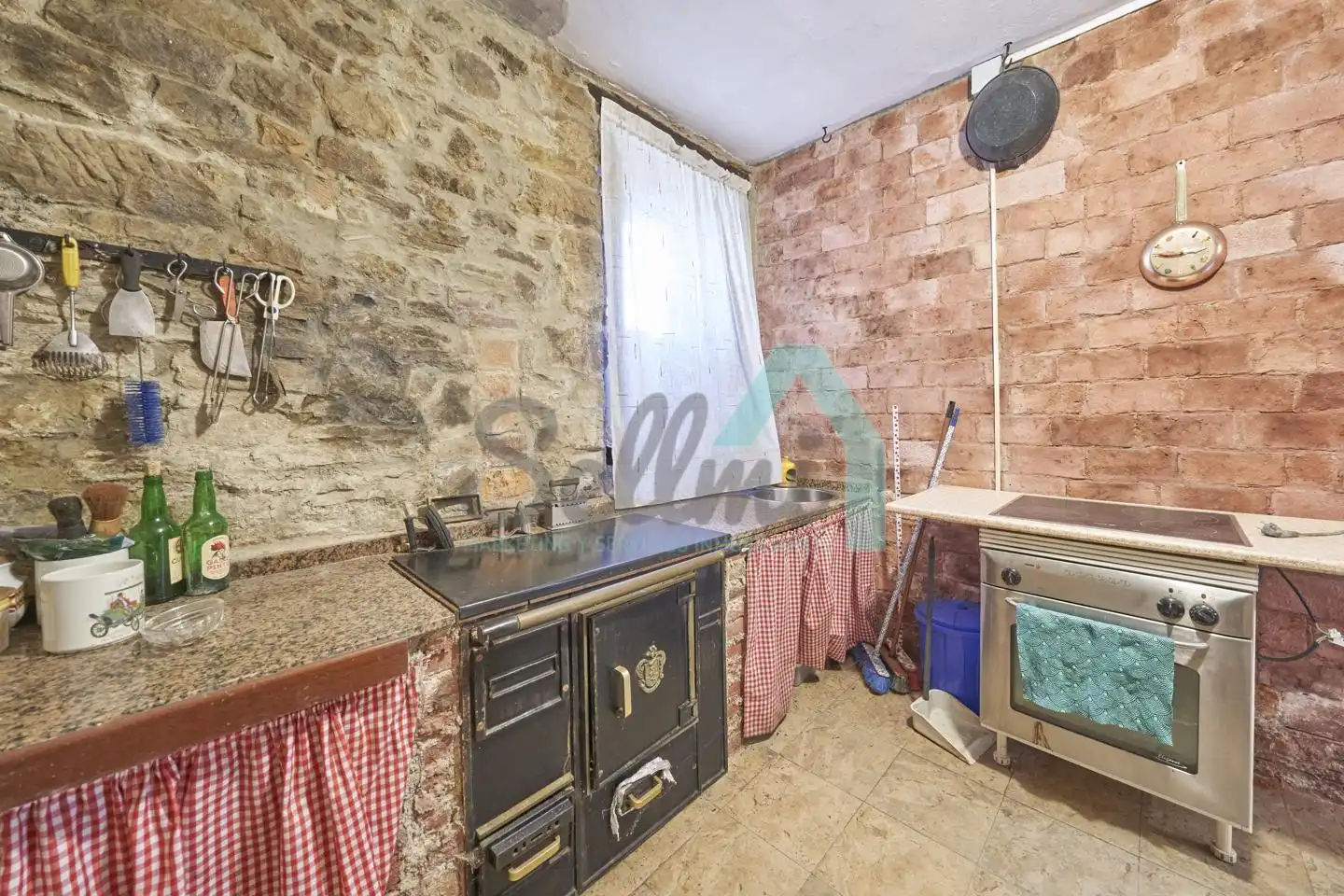 Kitchen of Houses for sale in Langreo  with Private garden and Balcony