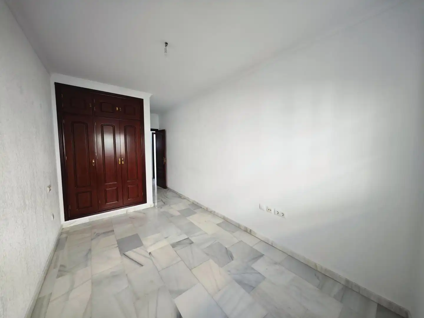 Piso en venta en Chiclana de la Frontera con Aire acondicionado y Balcón