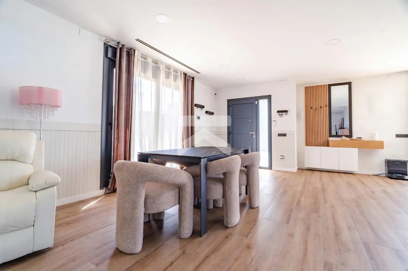 Comedor de Casa o chalet en venta en Cambrils con Aire acondicionado, Calefacción y Jardín privado