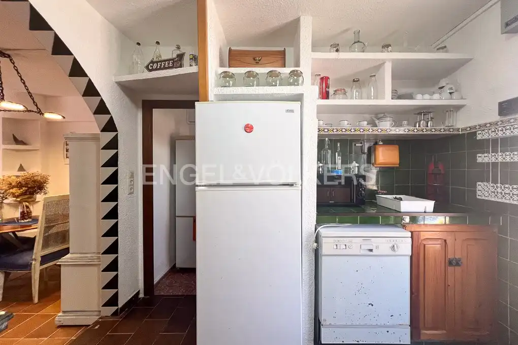 Cocina de Ático de alquiler en Sueca con Aire acondicionado, Calefacción y Jardín privado