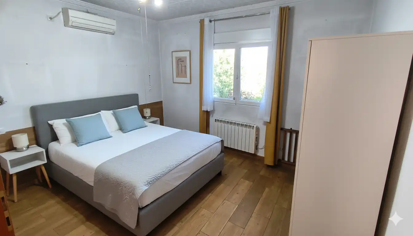 Schlafzimmer von Haus oder Chalet zum Verkauf in Llombai mit Möbliert