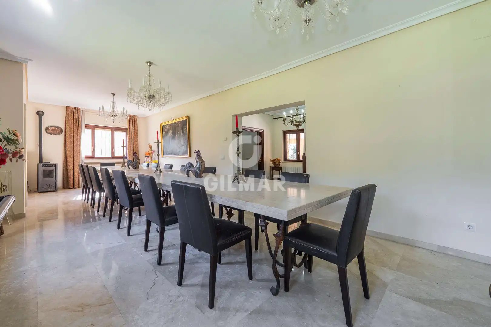 Comedor de Casa o chalet en venta en Pozuelo de Alarcón con Calefacción, Jardín privado y Piscina