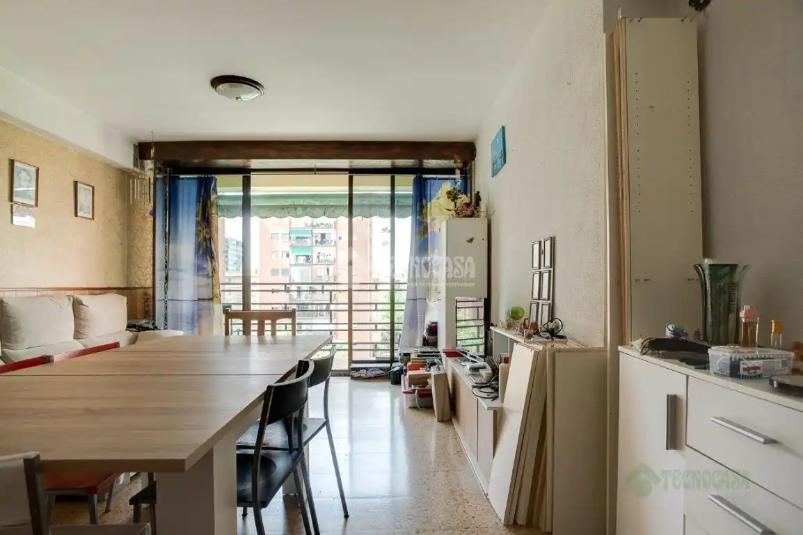 Comedor de Piso en venta en Barcelona