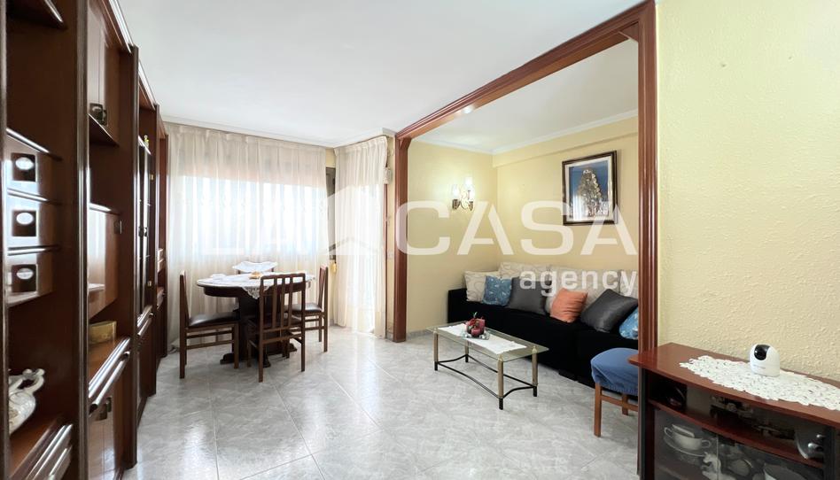 Foto 1 de Pis en venda a Llefià, Barcelona