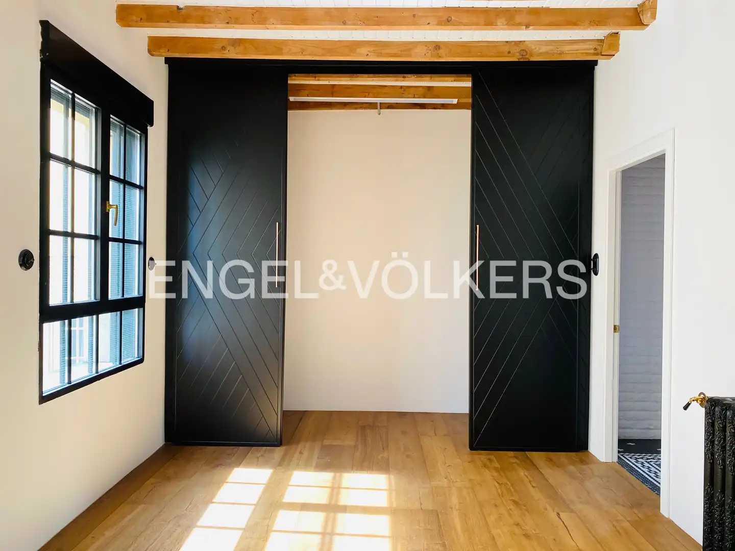Flat for sale in Madrid  with Air Conditioner, Heating and Terrace