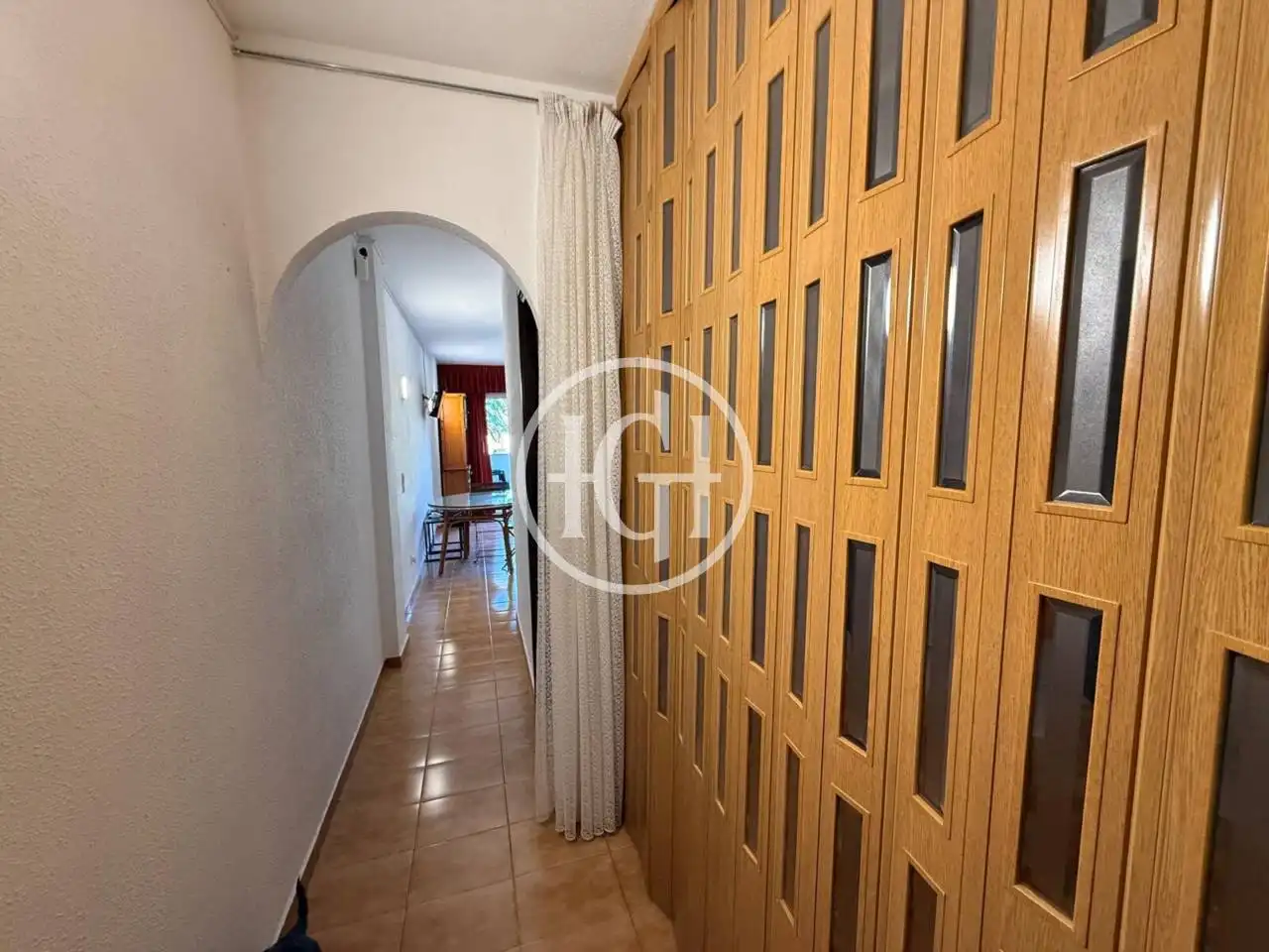 Apartamento con terraza en alquiler en Alberes, imagen 5