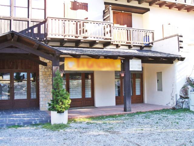 Local comercial en Venta en Vallbona de Les Monges