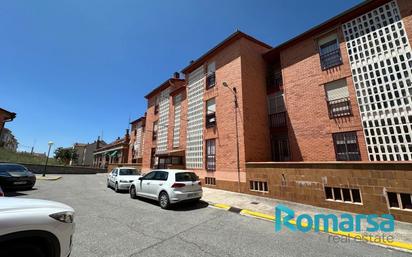 Exterior view of Flat for sale in Segovia Capital  with Terrace and Balcony