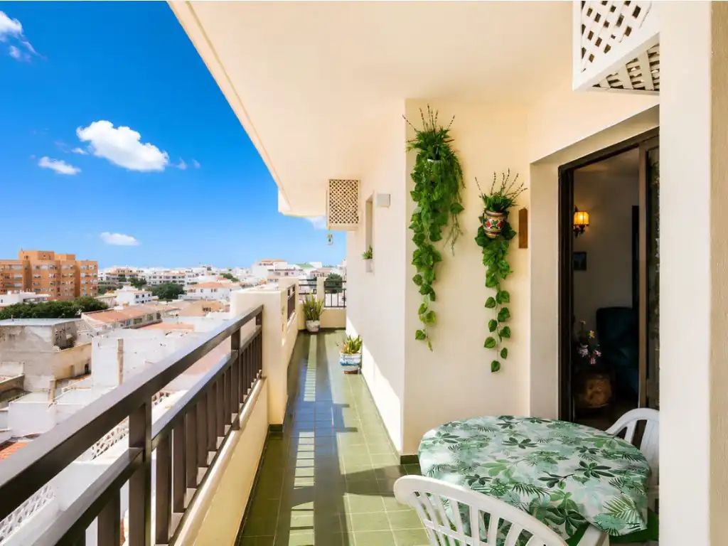 Terraza de Piso en venta en Fuengirola con Aire acondicionado, Terraza y Amueblado