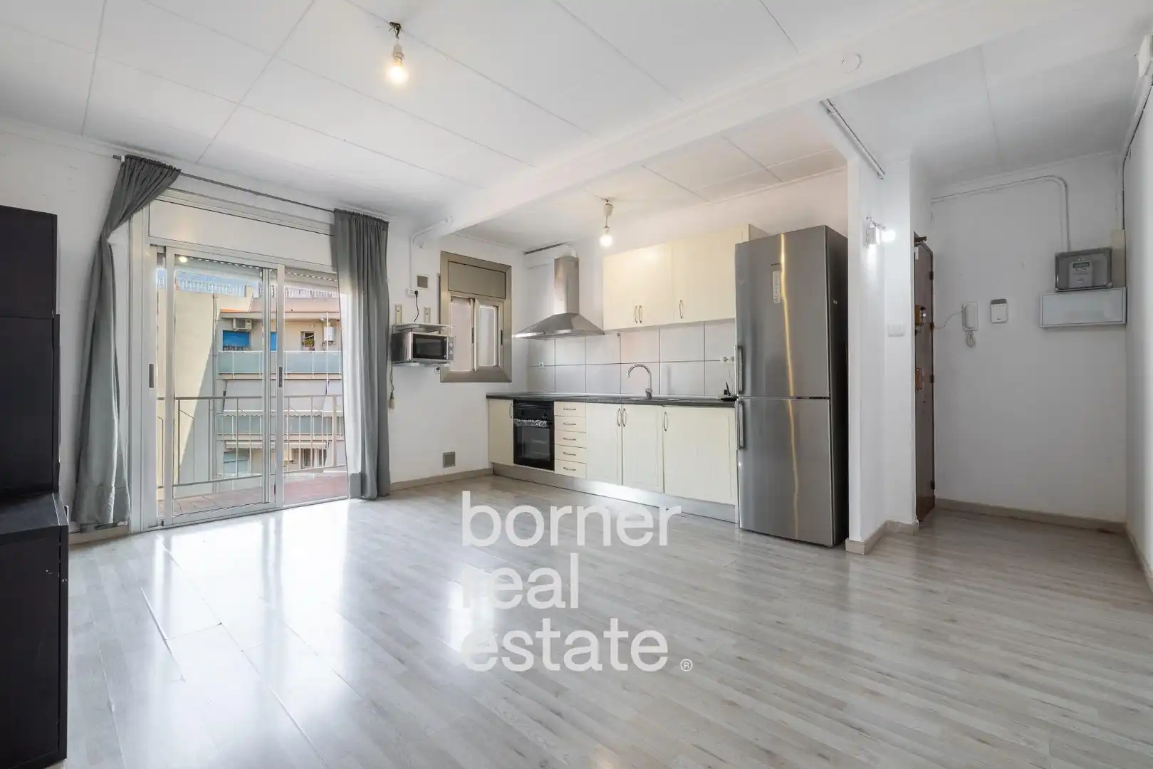 Exterior view of Attic for sale in Sabadell  with Heating and Furnished