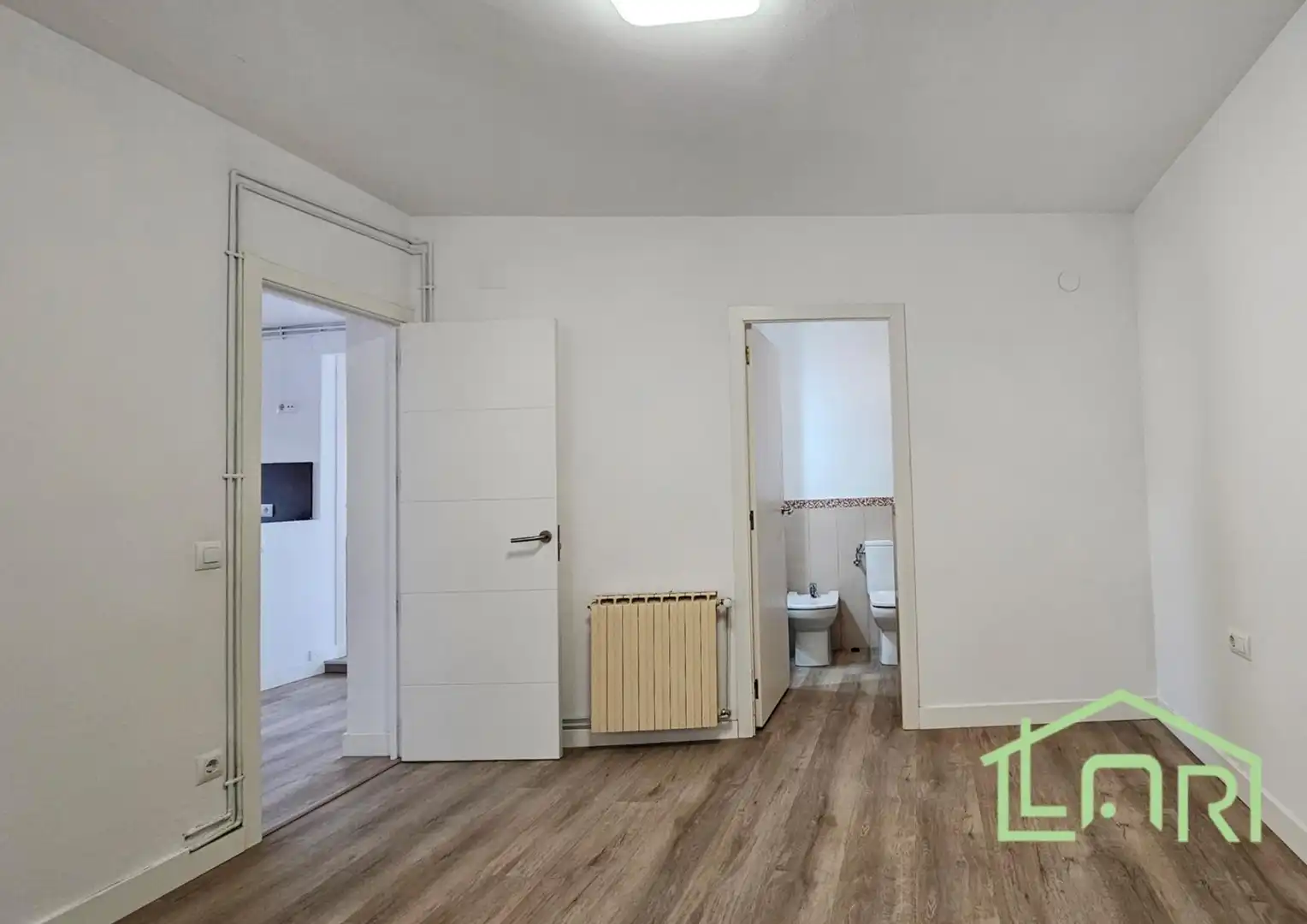 Dormitori de Casa o xalet en venda en Sant Just Desvern amb Calefacció, Jardí privat i Parquet