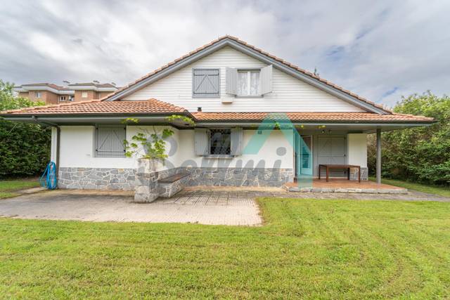 Casa-chalet en Alquiler en Balandro en Ribadesella