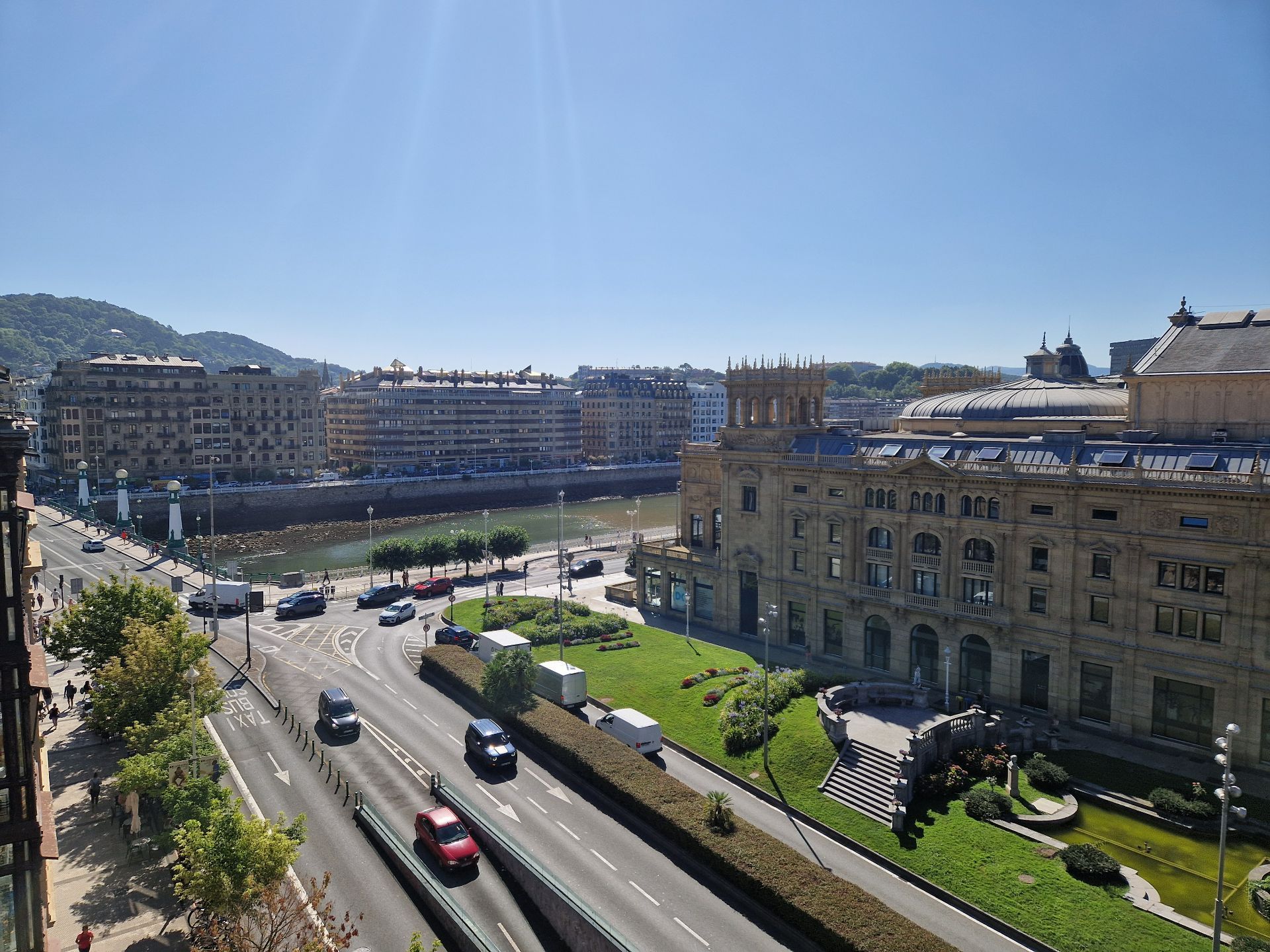 Piso en venta en reina regente, Parte Vieja