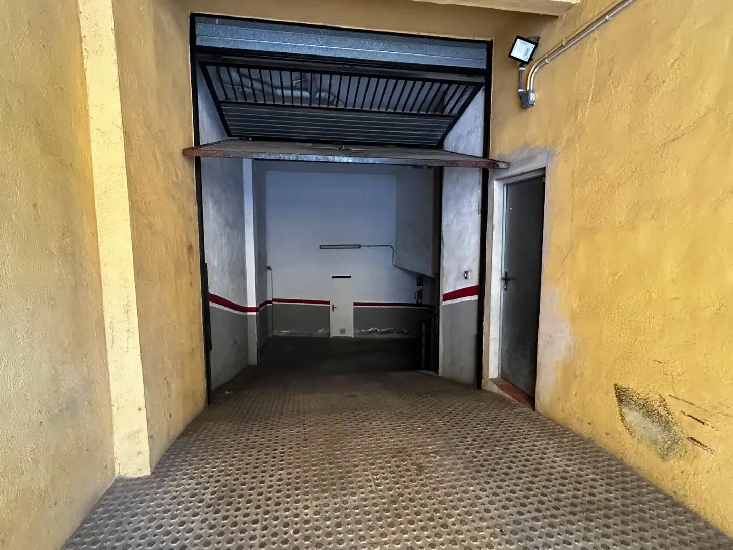 Einzelparkplatz zum Verkauf in Els Pins, imagen 9