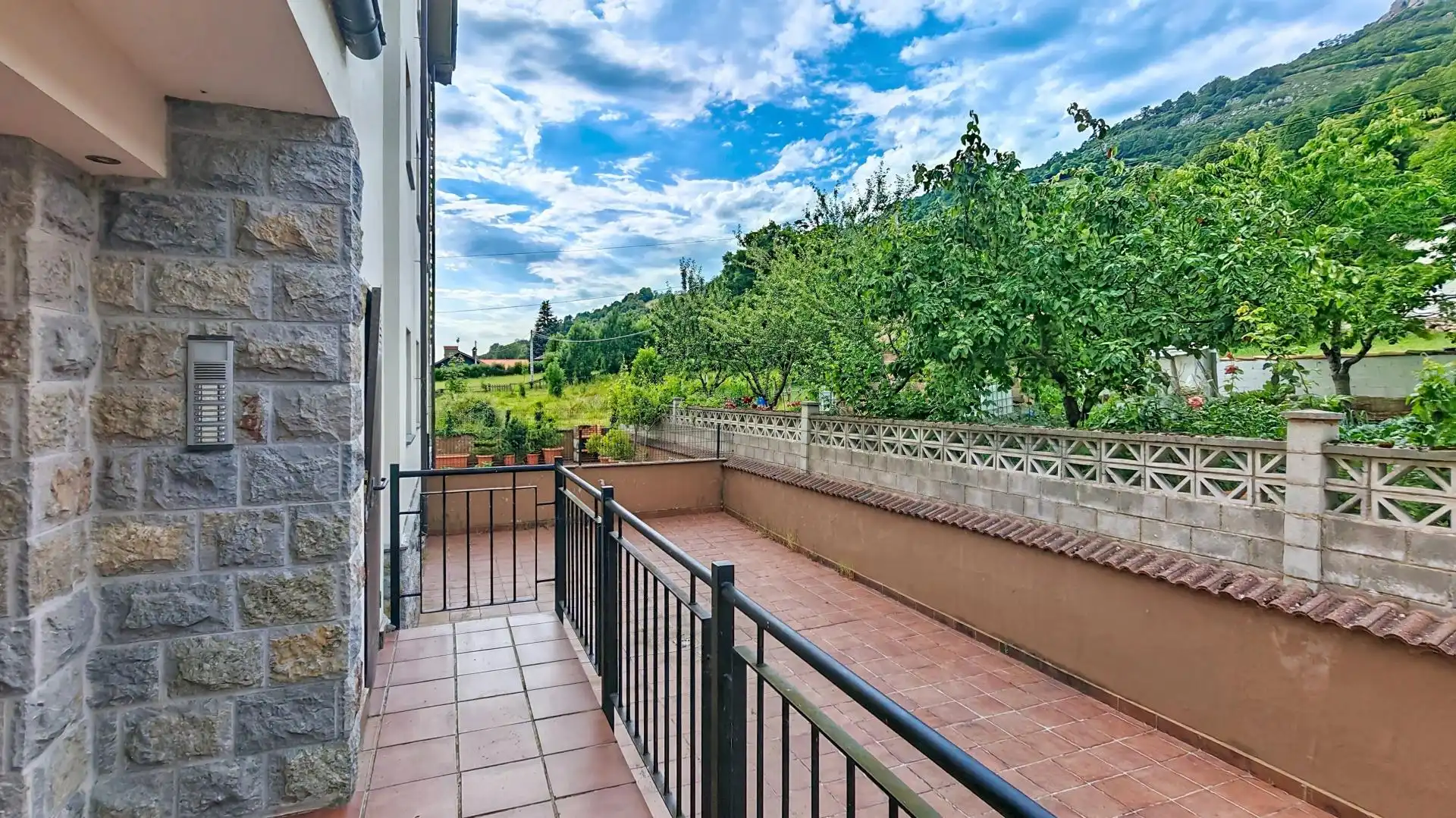 Terrassa de Apartament en venda en Aller