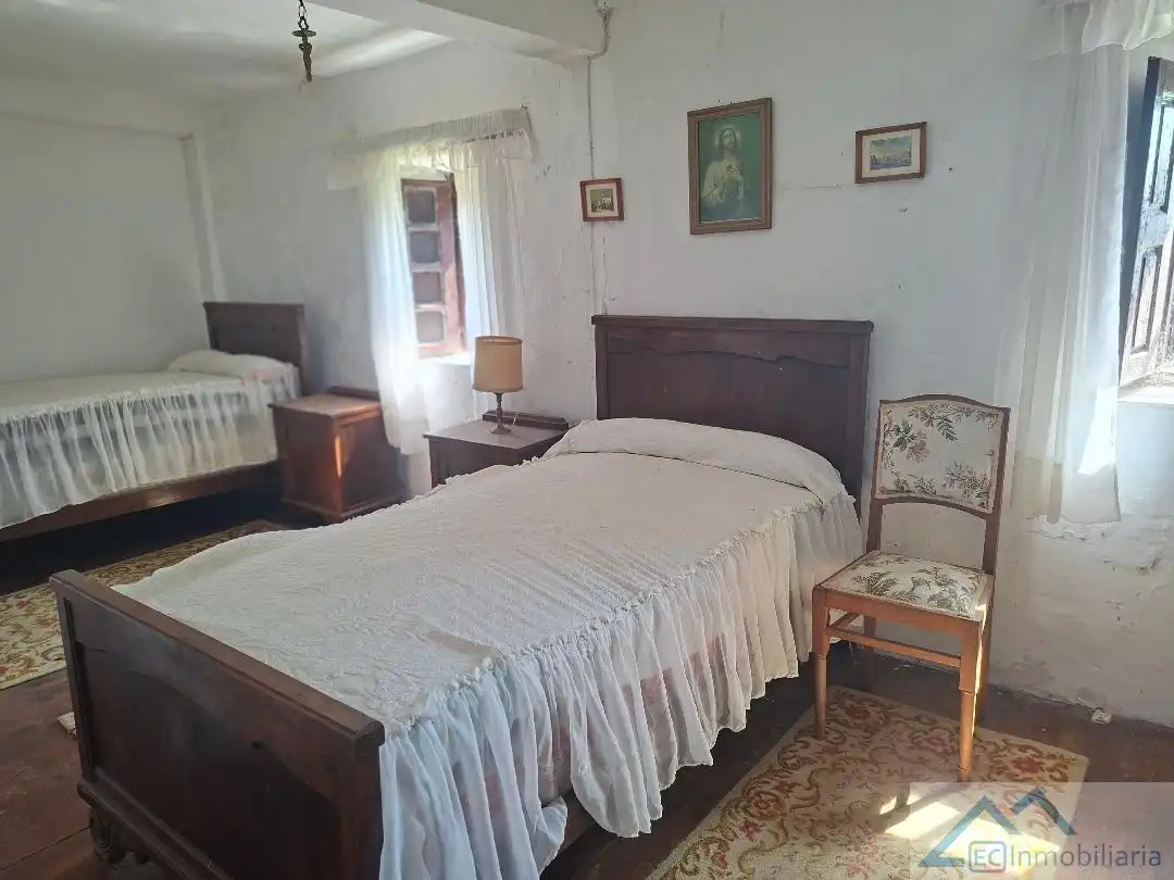 Dormitori de Casa adosada en venda en Bareyo amb Terrassa, Traster i Moblat