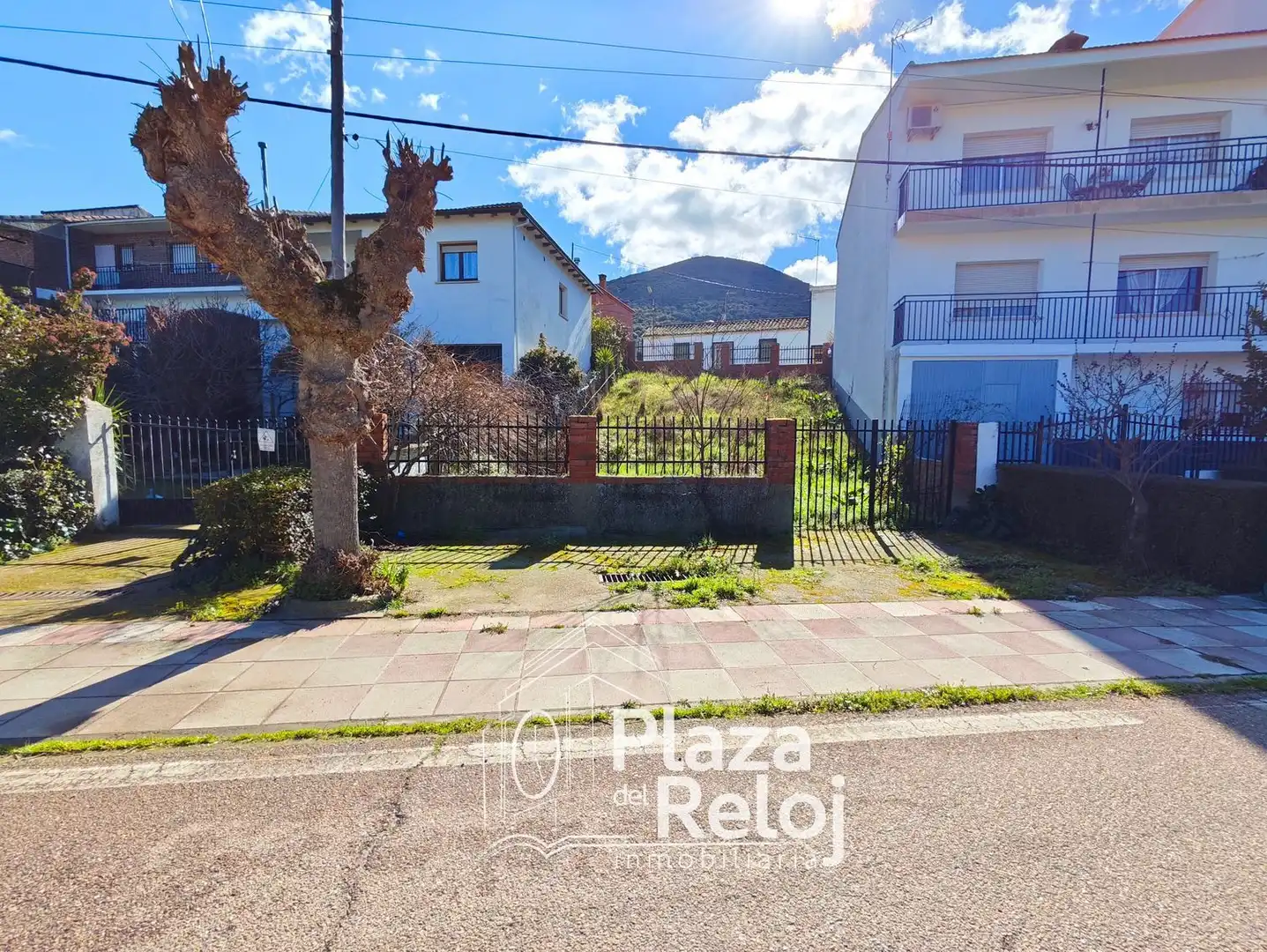 Terreno en venta en Sevilleja de la Jara