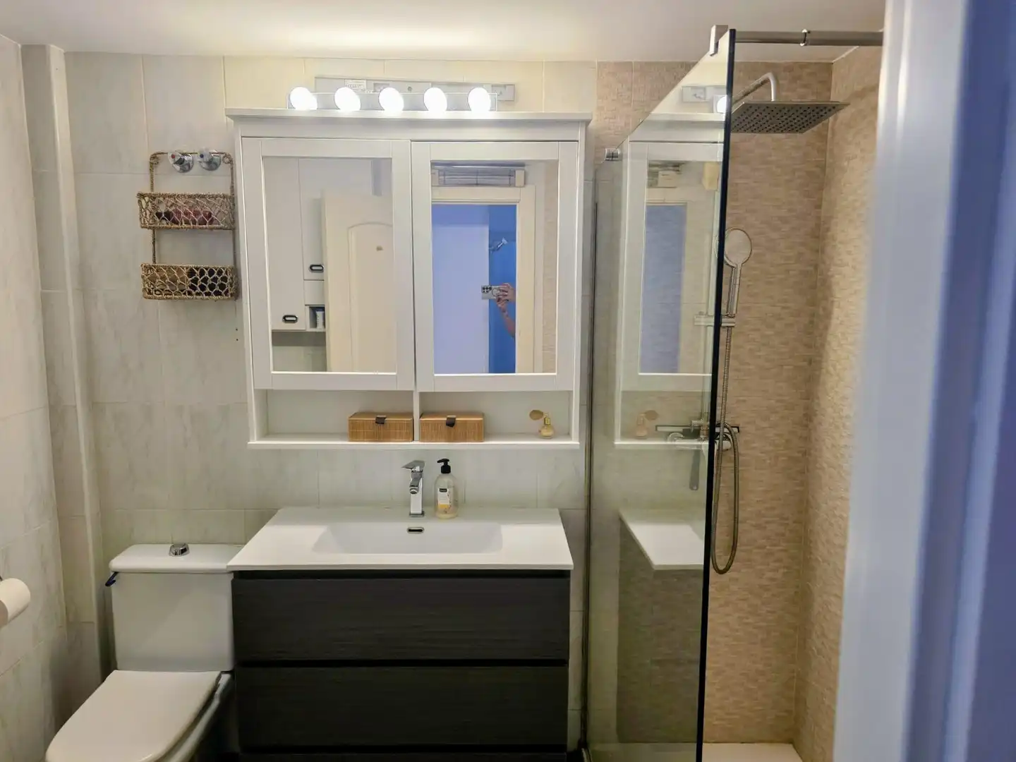 Bathroom of Flat for sale in Martorell  with Air Conditioner, Heating and Balcony