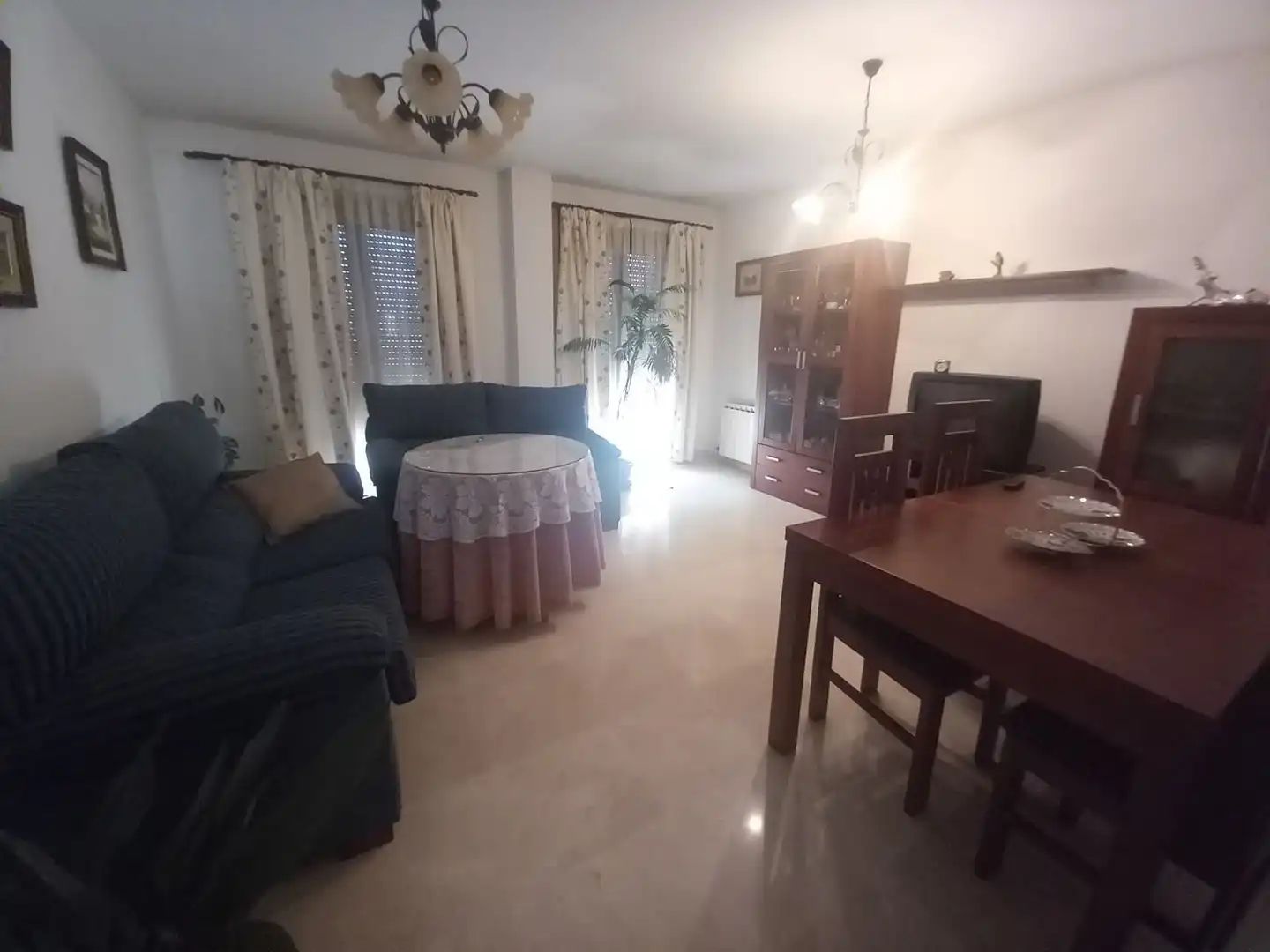 Living room of Flat for sale in Ronda  with Air Conditioner, Heating and Community pool