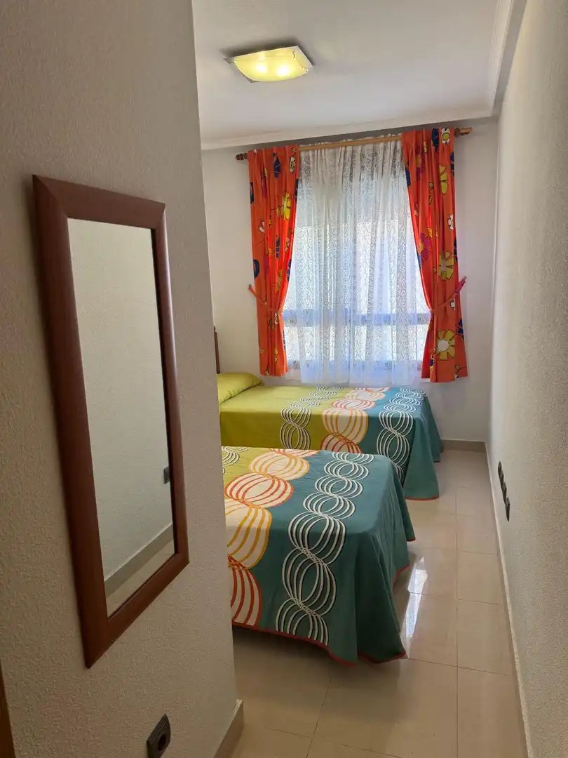 Habitación de Apartamento en venta en Guardamar del Segura con Aire acondicionado, Calefacción y Terraza