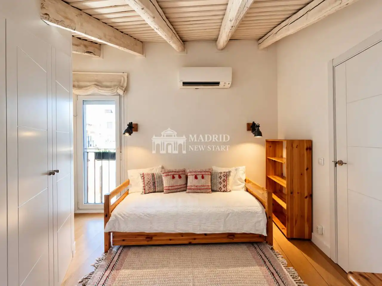 Duplex con terrazza in affitto a Calle Conde Duque, imagen 38