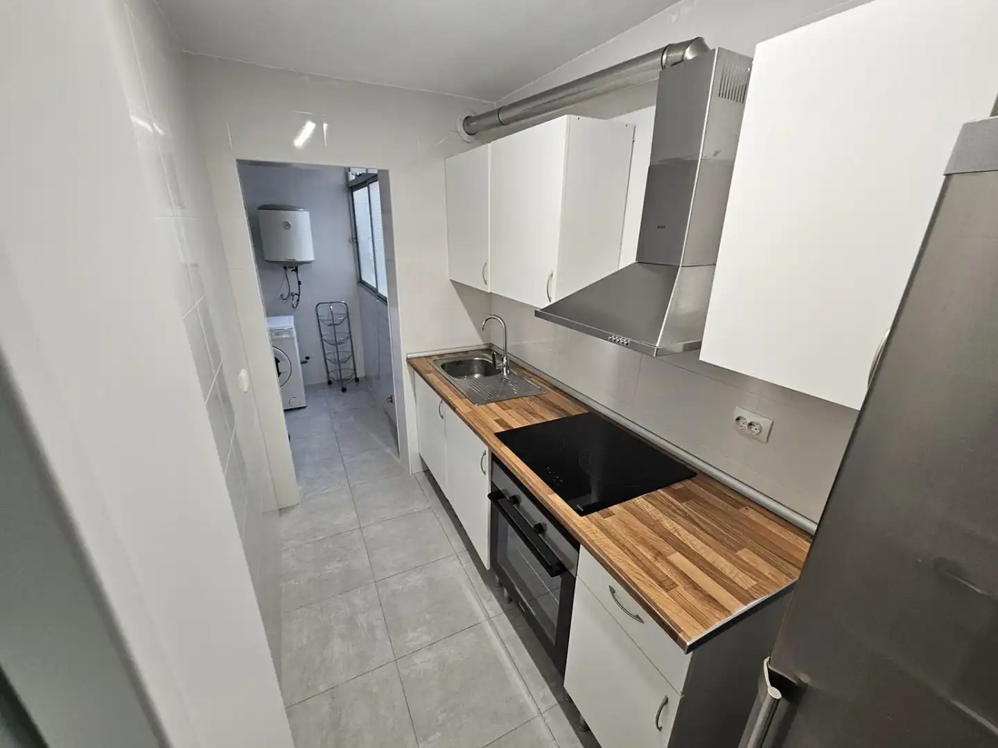 Cocina de Piso en venta en Castellón de la Plana / Castelló de la Plana con Terraza, Amueblado y Balcón