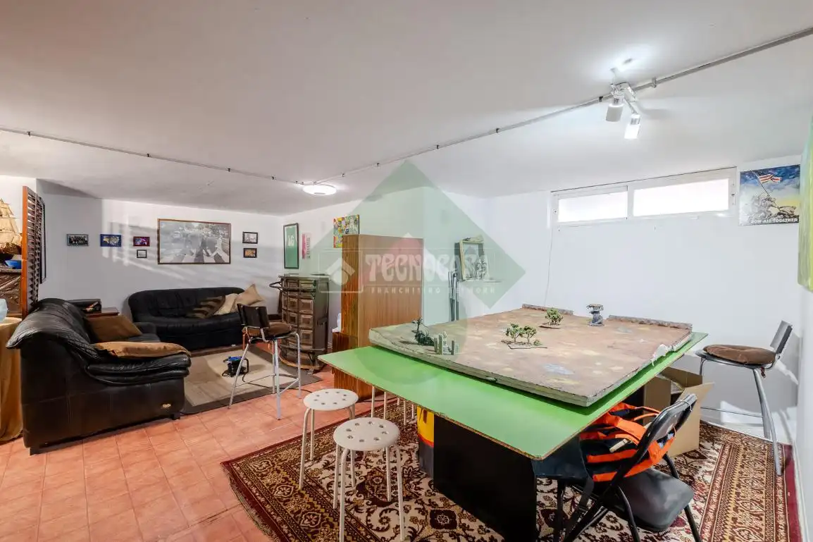 Casa adosada en venta en Serranillos del Valle con Calefacción y Jardín privado