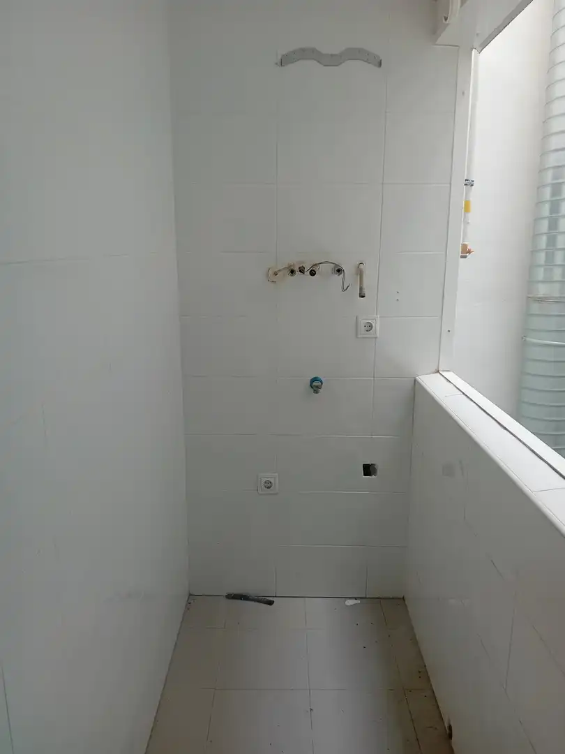 Bathroom of Flat for sale in Pozuelo de Calatrava  with Storage room, Swimming Pool and Community pool