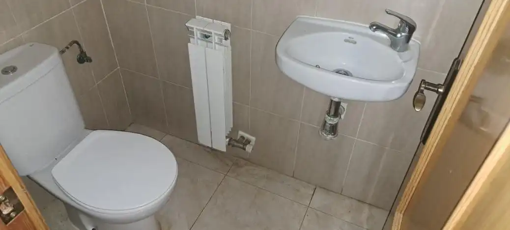 Baño de Casa o chalet en venta en Sariñena con Calefacción y Terraza