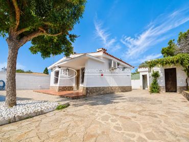 Haus mit Garten zum Verkauf in Los Gallos