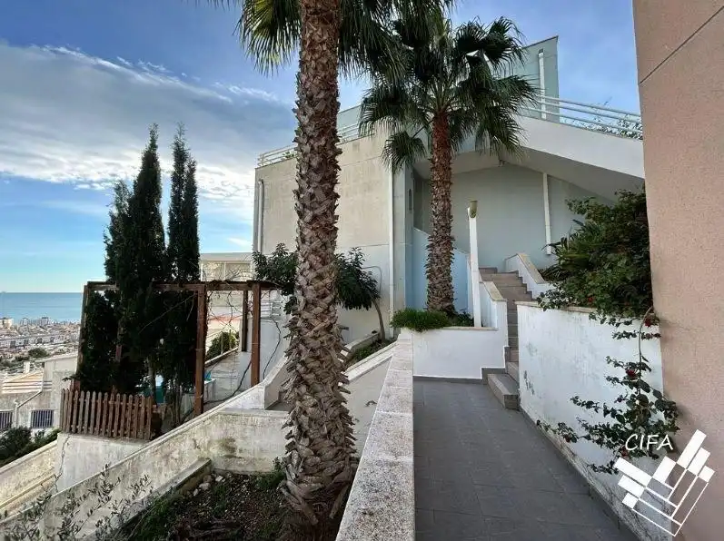 Appartement avec piscine à vendre à HOLANDA