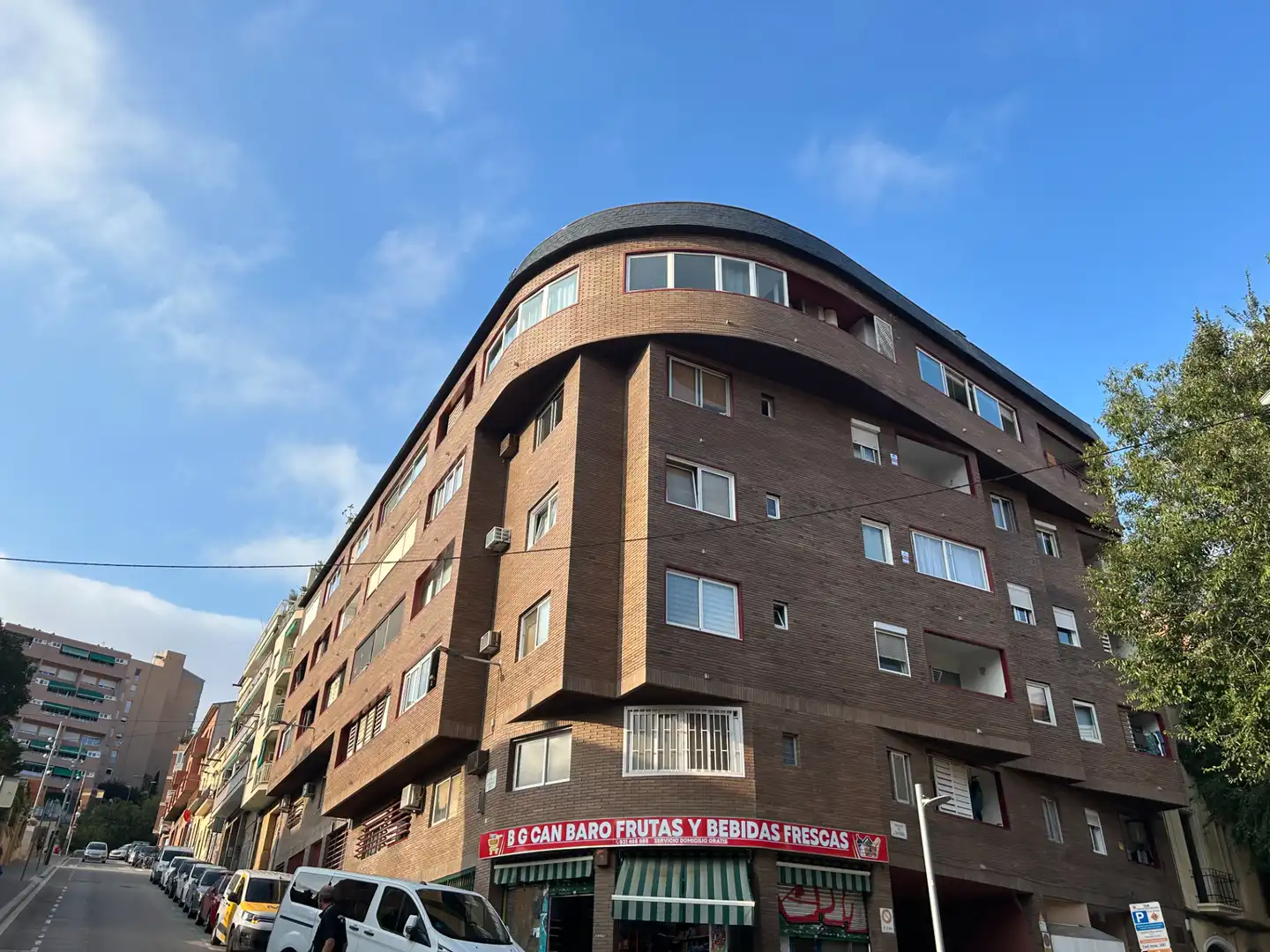 Vista exterior de Pis en venda en Horta - Guinardó