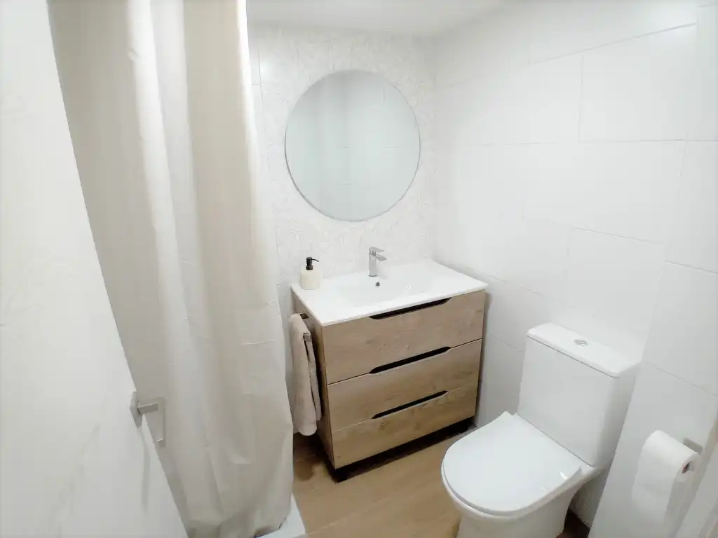Bathroom of Houses for sale in Siete Aguas  with Oven and Balcony