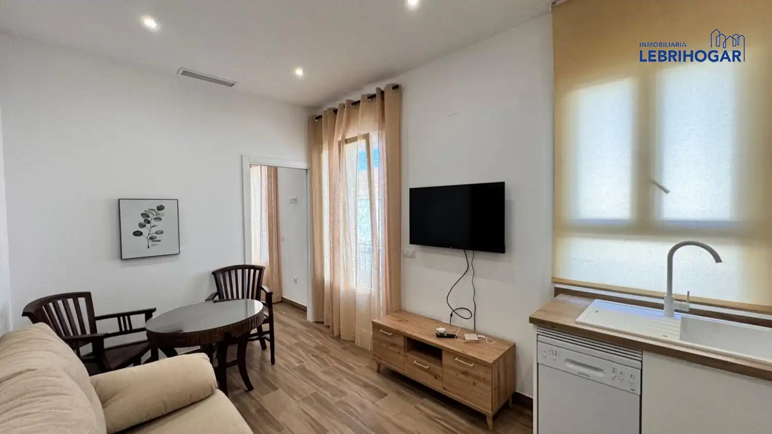 Apartamento con terraza en alquiler en Lebrija, imagen 2