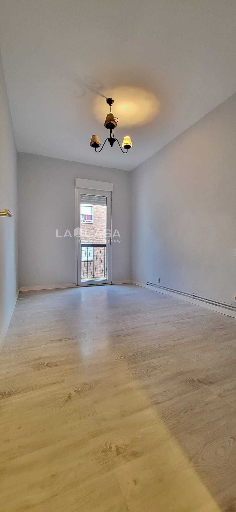 Flat for sale in Calle Esperanto, La Farola