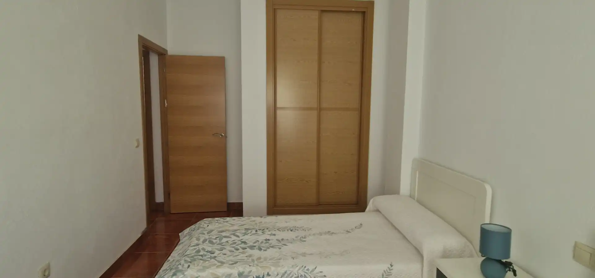 Habitación de Piso de alquiler en Islantilla con Terraza y Amueblado