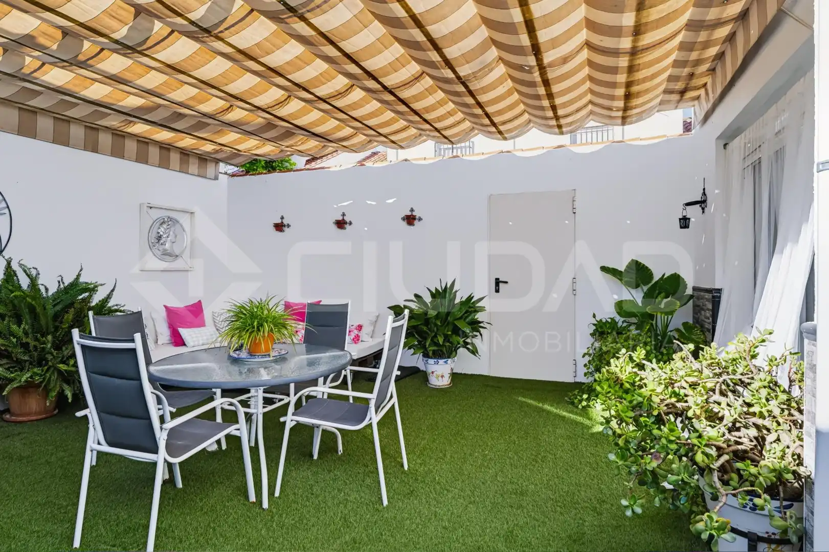 Casa a schiera con piscina in vendita a Hacienda - La Cartuja, imagen 12
