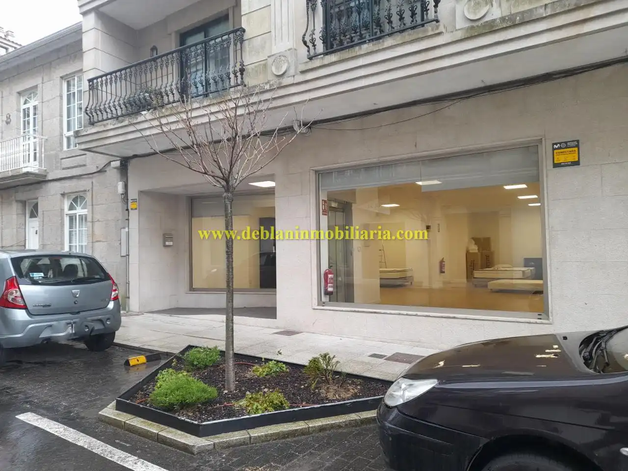 Locale commerciale in affitto a Tui