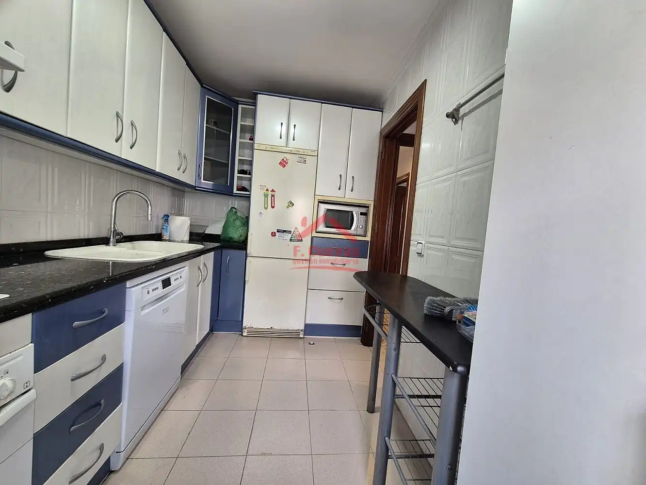Cuina de Àtic en venda en Vélez-Málaga amb Aire condicionat, Calefacció i Terrassa